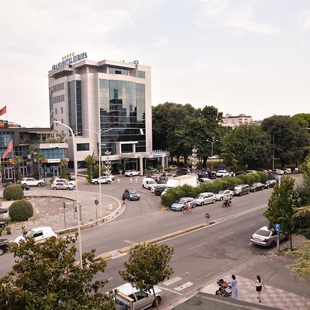 City Center Inn Shkodër Exteriör bild